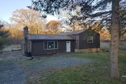 Pre-foreclosure Listing in BOVARD LN BOYERS, PA 16020