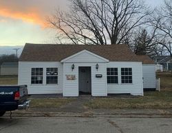 Pre-foreclosure Listing in COLUMBUS ST NEW CASTLE, IN 47362