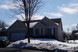 Pre-foreclosure in  SPOKE CIR Sun Prairie, WI 53590