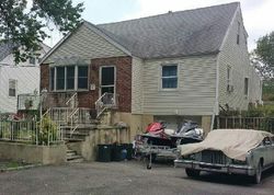 Pre-foreclosure in  NEPERA PL Yonkers, NY 10703