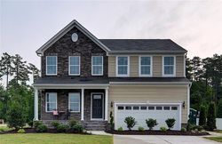 Pre-foreclosure in  PATRIOTS WALKE DR Suffolk, VA 23434