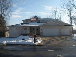 Pre-foreclosure in  SHAFER DR Madison, WI 53711
