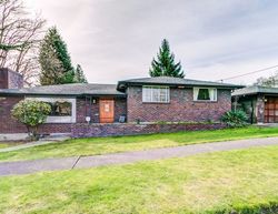 Pre-foreclosure in  S THOMPSON AVE Tacoma, WA 98418