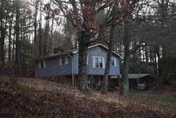 Pre-foreclosure Listing in LOWER NETTLE KNOB RD WEST JEFFERSON, NC 28694