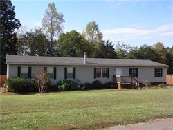 Pre-foreclosure Listing in HEARTWOOD LN STATESVILLE, NC 28625