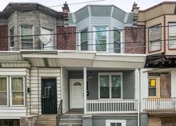 Pre-foreclosure in  N 9TH ST Philadelphia, PA 19140