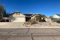 Pre-foreclosure in  W HIGHCLIFF DR Tucson, AZ 85745