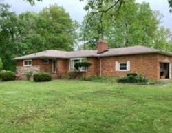 Pre-foreclosure Listing in TWINSBURG RD TWINSBURG, OH 44087