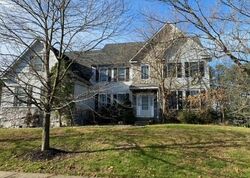Pre-foreclosure in  SURREY CT Mount Laurel, NJ 08054