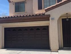 Pre-foreclosure in  WHITEWATER CREST CT Las Vegas, NV 89178