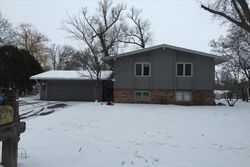 Pre-foreclosure Listing in PRIEST LN MOUND, MN 55364