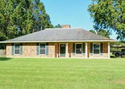 Pre-foreclosure Listing in BLUEFIELD DR GREENWELL SPRINGS, LA 70739