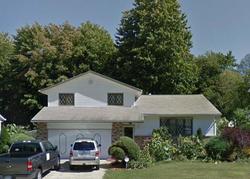 Pre-foreclosure in  ORCHARD HILL BLVD Lorain, OH 44053