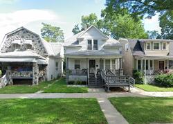 Pre-foreclosure in  W 109TH PL Chicago, IL 60628