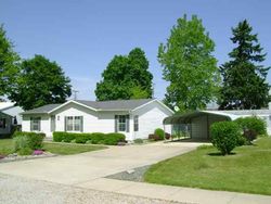 Pre-foreclosure in  S HENRY ST Milford, IN 46542