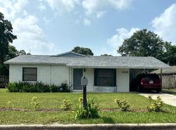 Pre-foreclosure in  S ROSSITER ST Mount Dora, FL 32757