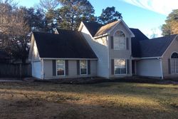 Pre-foreclosure in  LAWSON RD Daphne, AL 36526
