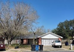 Pre-foreclosure in  N 14TH LN Mcallen, TX 78504