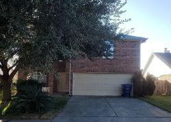 Pre-foreclosure in  RAVEN CLIFFS LN Spring, TX 77379