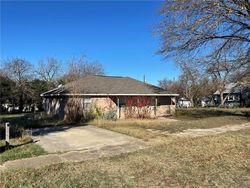Pre-foreclosure in  S 29TH ST Temple, TX 76504