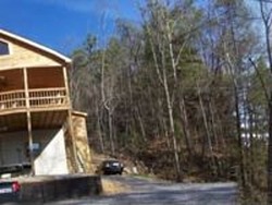 Pre-foreclosure in  SHARP RD Sevierville, TN 37876