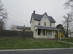 Pre-foreclosure in  HOLLYVILLE RD Harbeson, DE 19951