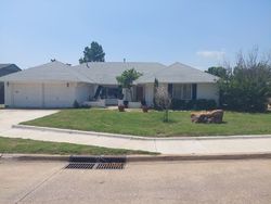 Pre-foreclosure in  NW 30TH ST Oklahoma City, OK 73122