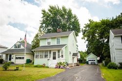 Pre-foreclosure in  ARAGON AVE Rochester, NY 14622