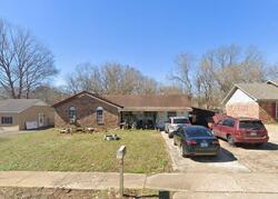 Pre-foreclosure in  WINTERWOOD DR Horn Lake, MS 38637