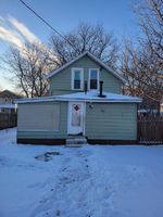 Pre-foreclosure in  15TH AVE S Minneapolis, MN 55404