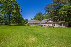 Pre-foreclosure in  HIGHWAY 22 Ponchatoula, LA 70454
