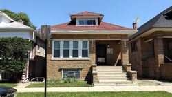 Pre-foreclosure in  S VERNON AVE Chicago, IL 60619