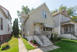 W 109th St, Chicago IL
