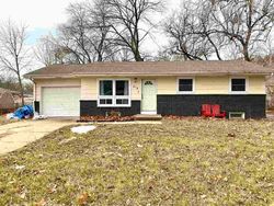 Pre-foreclosure in  GROSS ST Manhattan, KS 66502