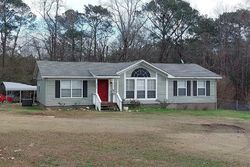 Pre-foreclosure in  WAVERLY RD Auburn, AL 36832