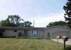  Pearl Dr, Monroe MI