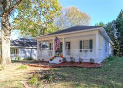 Pre-foreclosure Listing in 6TH ST BELMONT, NC 28012