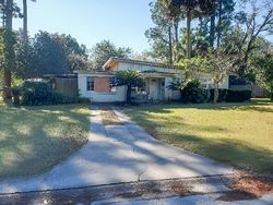 Pre-foreclosure in  KEYSTONE DR N Jacksonville, FL 32207