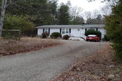 Pre-foreclosure in  HARBOR LANDING DR Moneta, VA 24121