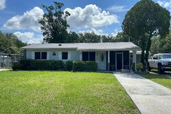  Ne 12th St, Gainesville FL