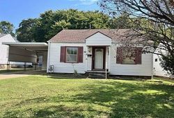 Pre-foreclosure in  S 27TH WEST AVE Tulsa, OK 74107