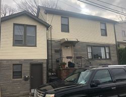 Pre-foreclosure Listing in 3RD ST FORT LEE, NJ 07024