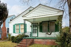 Pre-foreclosure in  DUNNEMANN AVE Charleston, SC 29403