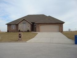 Pre-foreclosure Listing in N TUSCANY AVE CLEVER, MO 65631