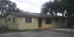 Pre-foreclosure in  SW 159TH DR Homestead, FL 33033