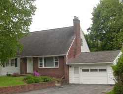 Pre-foreclosure in  PARSONS RD Camillus, NY 13031