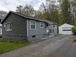 Pre-foreclosure in  SOUTH ST Le Roy, NY 14482