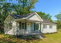 Pre-foreclosure Listing in PRENTISS ST CAYCE, SC 29033