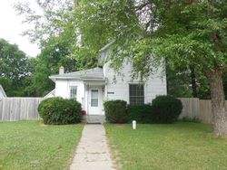 Pre-foreclosure Listing in S STATE ROAD 3 WOLCOTTVILLE, IN 46795