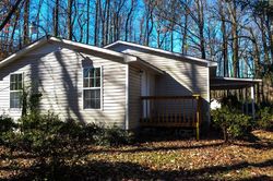 Pre-foreclosure in  HIGHWAY 52 E Murrayville, GA 30564